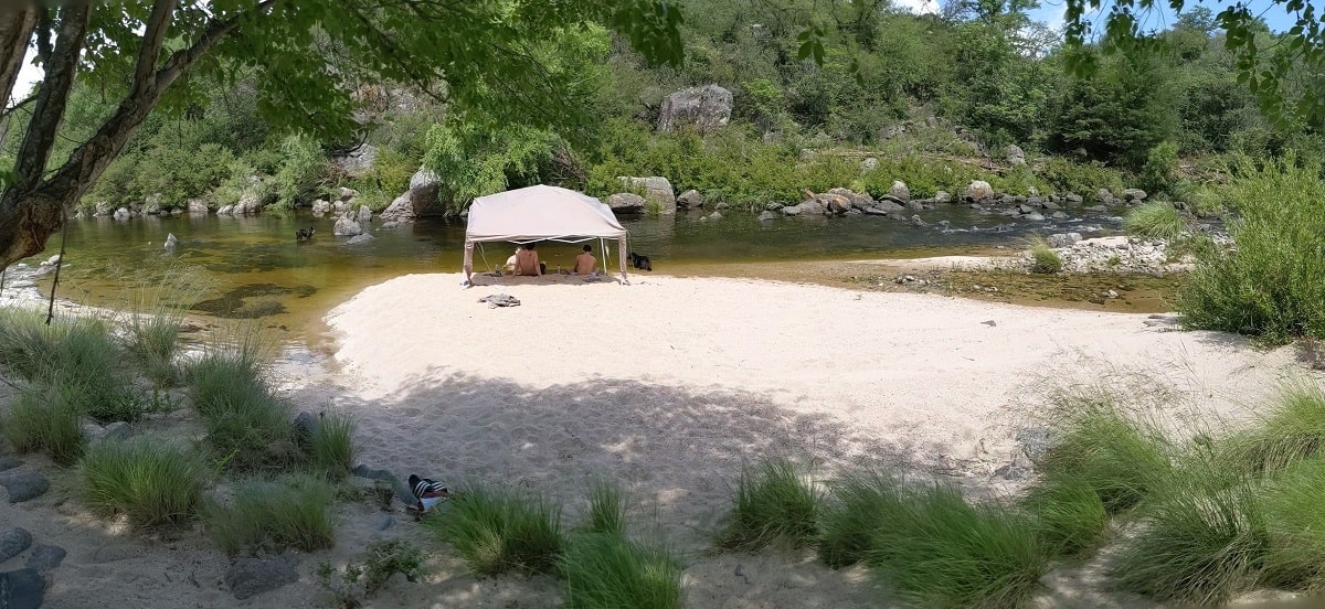 La playa del río Los Reartes